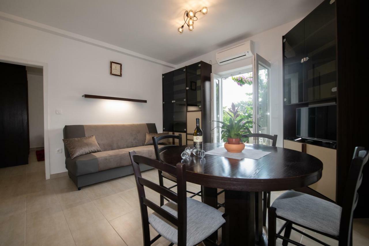 Apartments Stella Opatija Luaran gambar